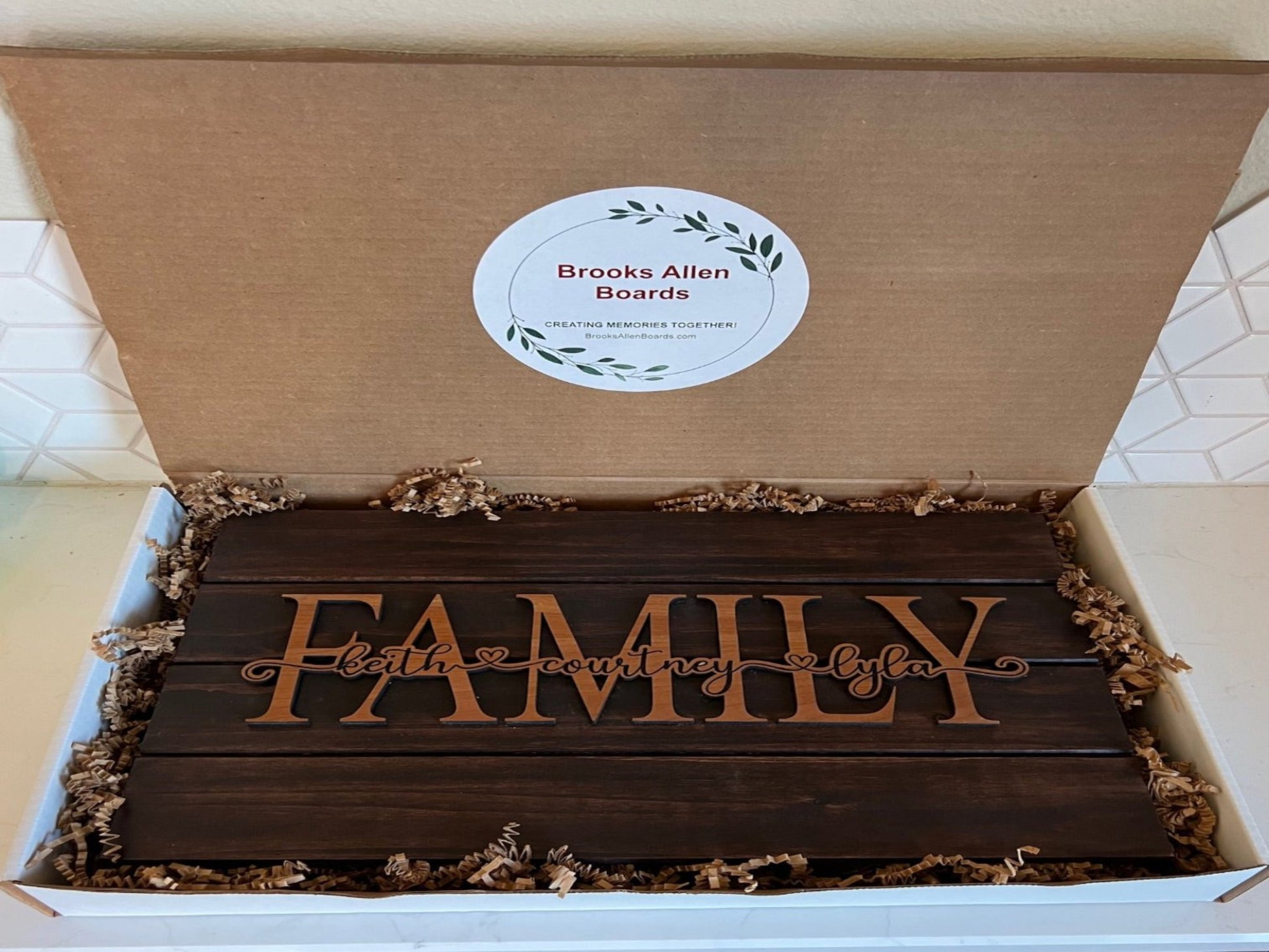 Pallet Style Family Sign